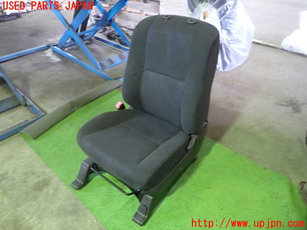 1UPJ-24397065]エスティマハイブリッド(AHR20W)助手席シート 中古_m0001.jpg