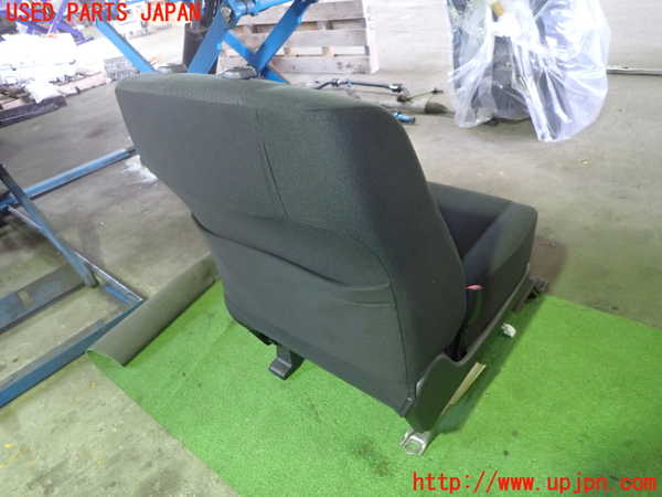 1UPJ-24397065]エスティマハイブリッド(AHR20W)助手席シート 中古_m0004.jpg