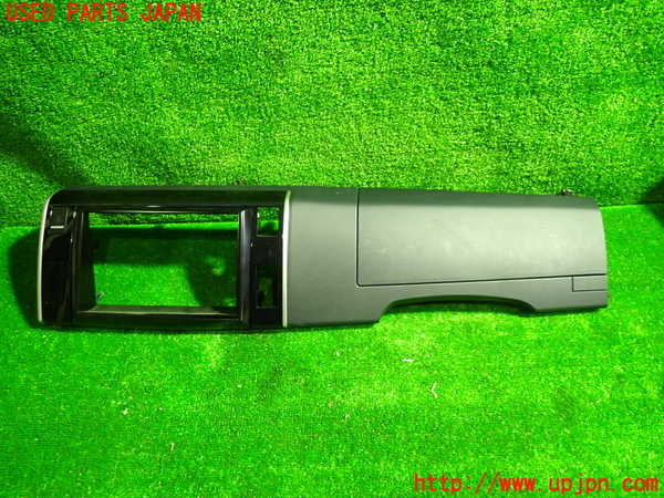 1UPJ-24397841]エスティマハイブリッド(AHR20W)小物入れ1 中古_m0001.jpg