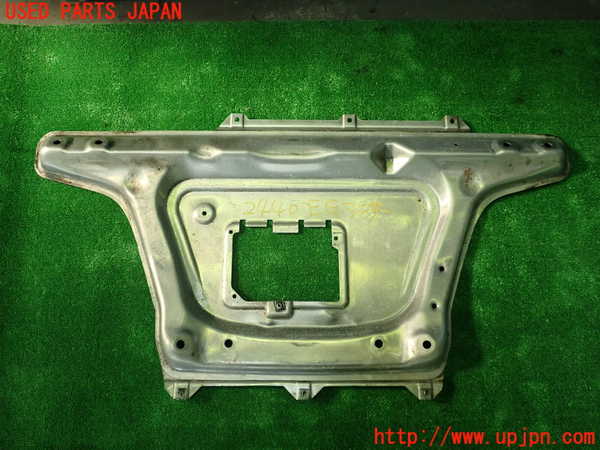 1UPJ-24402170]BMW Z4 ロードスター E85 (BT22)エンジンアンダーカバー 中古_m0002.jpg