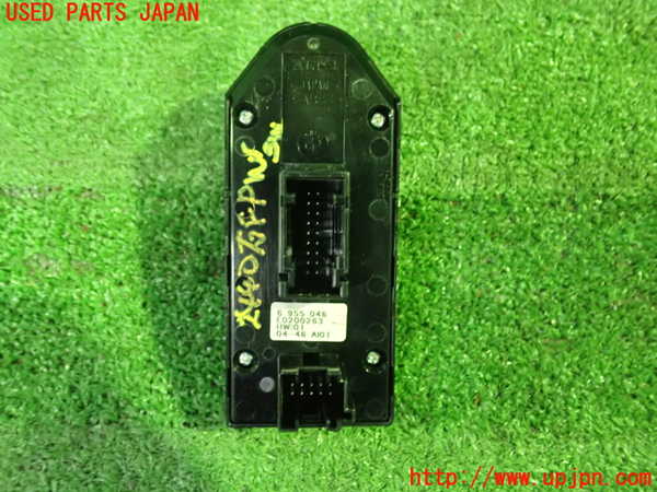 1UPJ-24406240]BMW Z4 ロードスター E85 (BT22)右パワーウィンドウスイッチ 中古_m0002.jpg