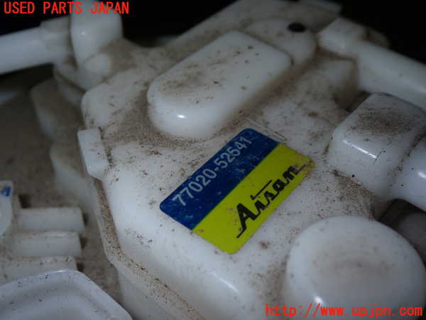 5UPJ-24412510]カローラ フィールダー ハイブリッド(NKE165G)燃料ポンプ 中古_m0004.jpg