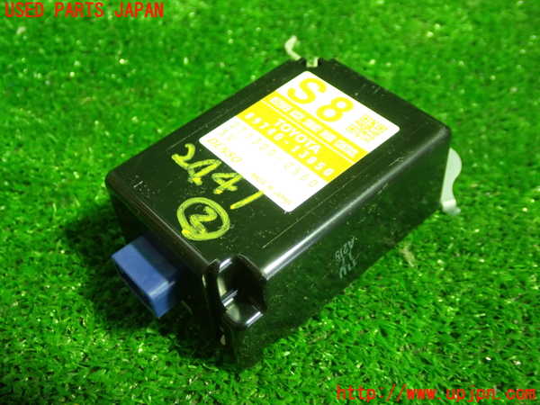 5UPJ-24416147]カローラ フィールダー ハイブリッド(NKE165G)コンピューター2 (スマートドア) 中古_m0001.jpg