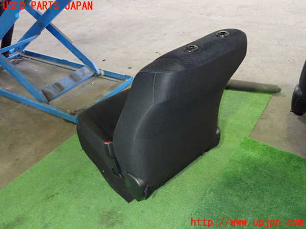 1UPJ-24417035]カローラ フィールダー ハイブリッド(NKE165G)運転席シート 中古_m0004.jpg