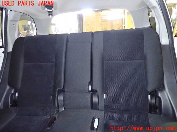 1UPJ-24417385]カローラ フィールダー ハイブリッド(NKE165G)リアシート 中古_m0004.jpg