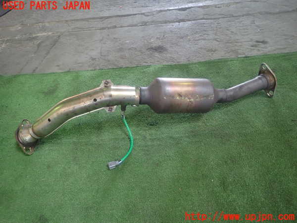 1UPJ-24422631]セレナ(NC28)フロントパイプ1 中古_m0002.jpg
