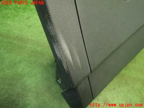 1UPJ-24427516]セレナ(NC28)グローブボックス1 中古_m0005.jpg