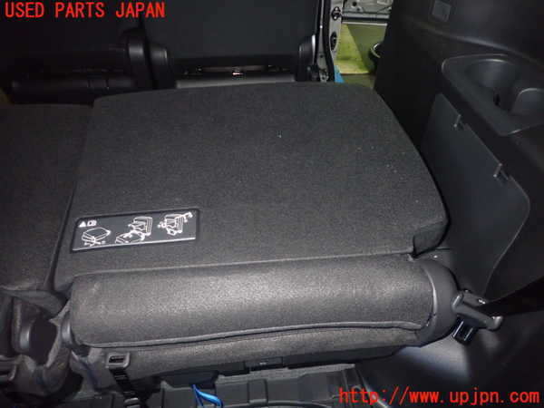 1UPJ-24427235]セレナ(NC28)右3列目シート 中古_m0004.jpg
