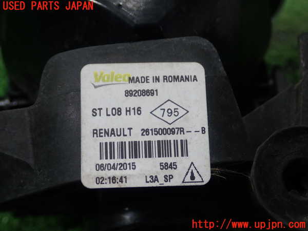 5UPJ-24431182]ルノー・カングー(KWH5F)左フォグ 中古_m0003.jpg