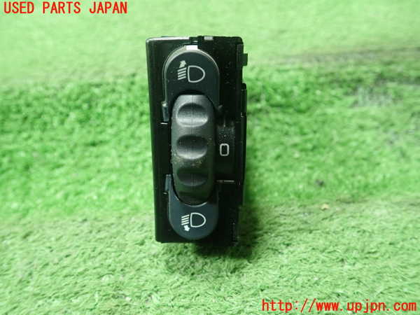 5UPJ-24436306]ルノー・カングー(KWH5F)スイッチ1 (ヘッドランプレベリング) 中古_m0001.jpg