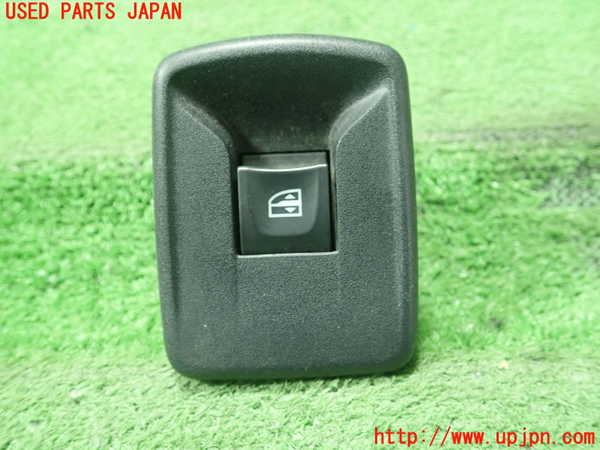 5UPJ-24436245]ルノー・カングー(KWH5F)左前パワーウィンドウスイッチ 中古_m0001.jpg
