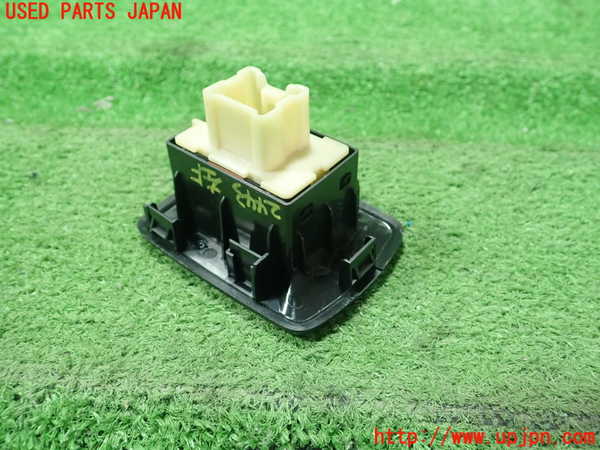 5UPJ-24436245]ルノー・カングー(KWH5F)左前パワーウィンドウスイッチ 中古_m0003.jpg