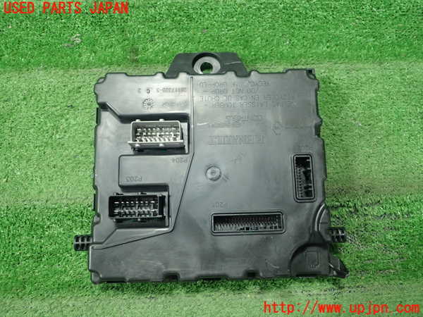 1UPJ-24436146]ルノー・カングー(KWH5F)コンピューター1 (284B13345R) 中古_m0001.jpg
