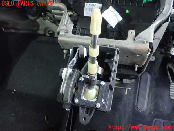 1UPJ-24437560]ルノー・カングー(KWH5F)MTシフトレバー 中古_m0001.jpg