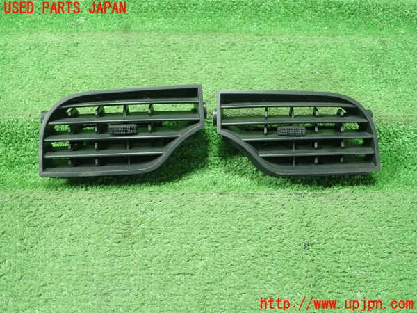 5UPJ-24437527]ルノー・カングー(KWH5F)エアコン吹き出し口2 (真中) 中古_m0001.jpg