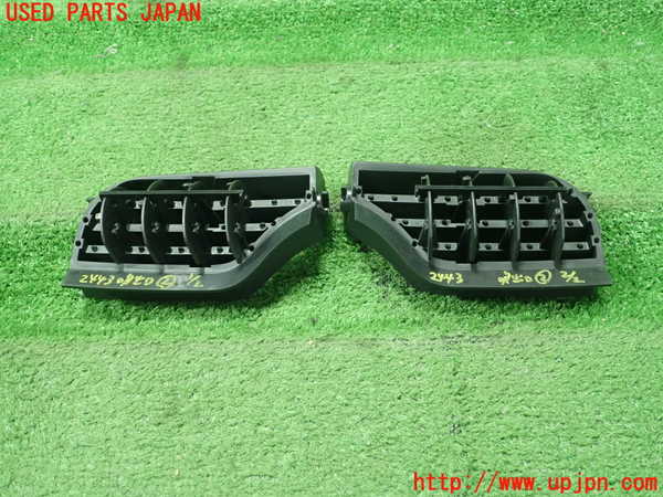 5UPJ-24437527]ルノー・カングー(KWH5F)エアコン吹き出し口2 (真中) 中古_m0002.jpg