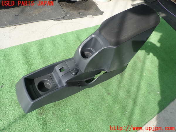 5UPJ-24437540]ルノー・カングー(KWH5F)センターコンソール 中古_m0001.jpg