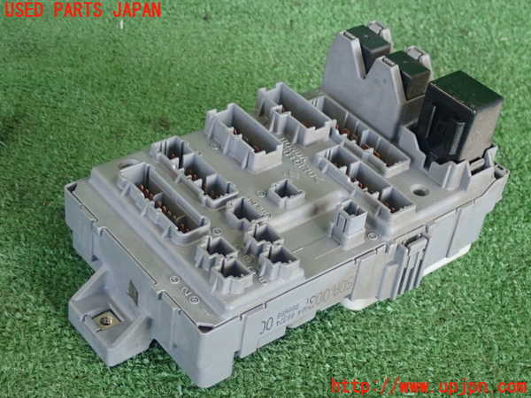 5UPJ-24446741]トルネオ ユーロR(CL1)ヒューズボックス1 中古 参考情報（適合保証無）アコード_m0002.jpg