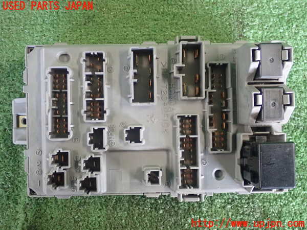 5UPJ-24446741]トルネオ ユーロR(CL1)ヒューズボックス1 中古 参考情報（適合保証無）アコード_m0004.jpg