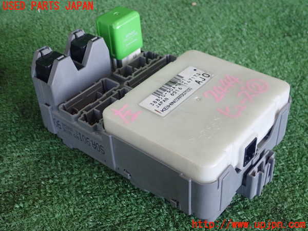 2UPJ-24446742]トルネオ ユーロR(CL1)ヒューズボックス2 中古 参考情報（適合保証無）アコード_m0001.jpg