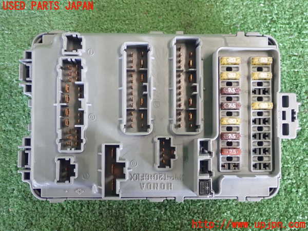 2UPJ-24446742]トルネオ ユーロR(CL1)ヒューズボックス2 中古 参考情報（適合保証無）アコード_m0004.jpg