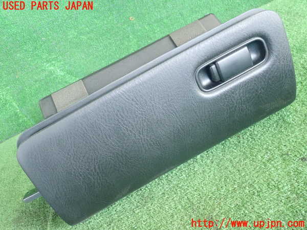 2UPJ-24447516]トルネオ ユーロR(CL1)グローブボックス1 中古 参考情報（適合保証無）アコード_m0001.jpg