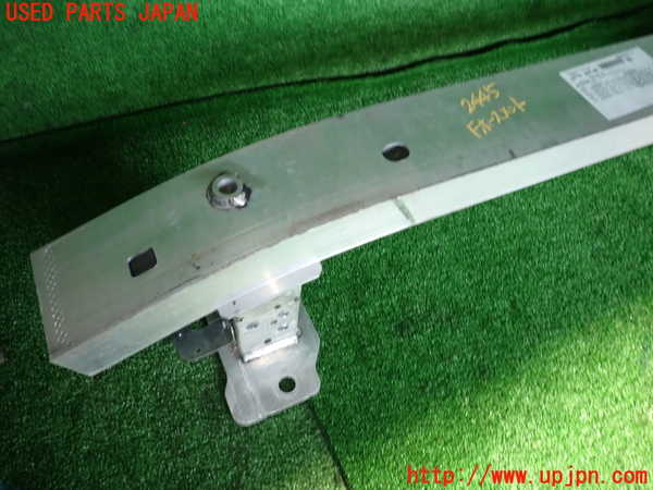 2UPJ-24451014]アルファロメオ・ジュリア(95222)フロントバンパーホースメント 中古_m0002.jpg