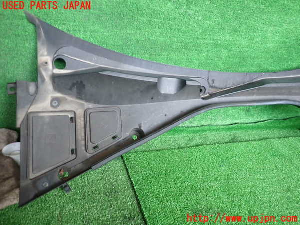 2UPJ-24451190]アルファロメオ・ジュリア(95222)カウルトップ 中古_m0002.jpg