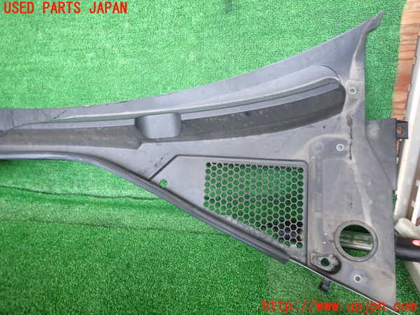 2UPJ-24451190]アルファロメオ・ジュリア(95222)カウルトップ 中古_m0003.jpg