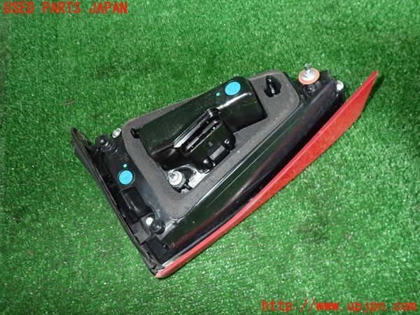 2UPJ-24451550]アルファロメオ・ジュリア(95222)右リアフィニッシャー 中古_m0002.jpg