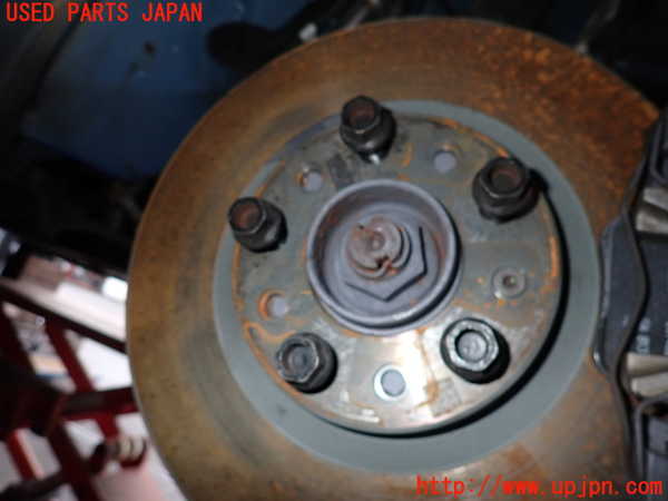 2UPJ-24454305]アルファロメオ・ジュリア(95222)左リアナックルハブ 中古_m0002.jpg