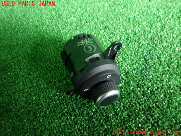 2UPJ-24456308]アルファロメオ・ジュリア(95222)スイッチ3 (オーディオ) 中古_m0002.jpg