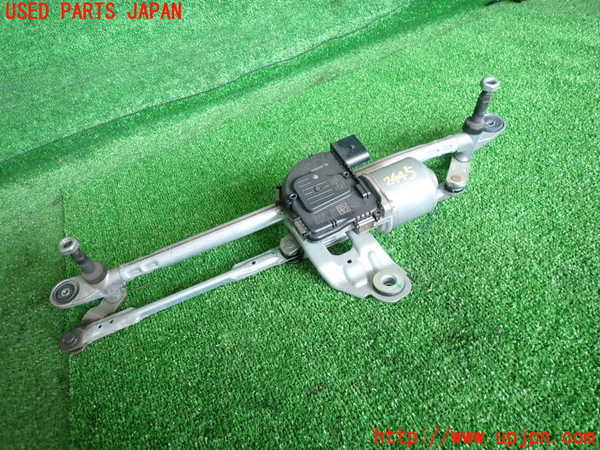2UPJ-24456770]アルファロメオ・ジュリア(95222)フロントワイパーモーター 中古_m0001.jpg