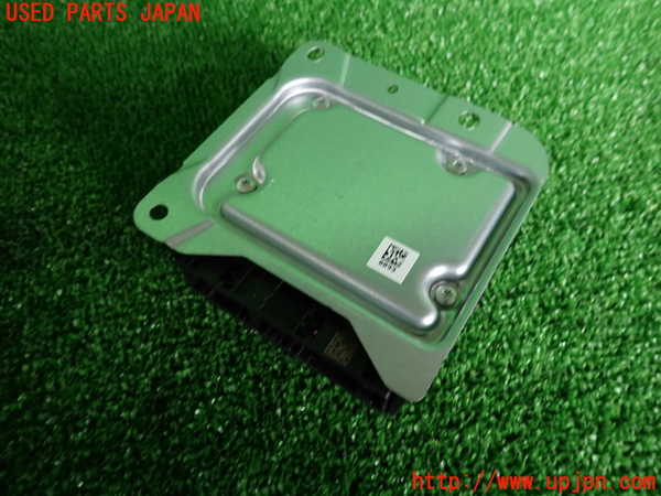 2UPJ-24456145]アルファロメオ・ジュリア(95222)エアバッグコンピューター 【展開済】 【ジャンク品】 中古_m0002.jpg