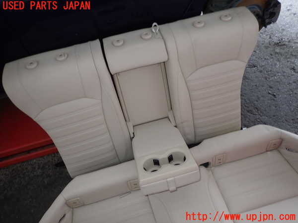 2UPJ-24457385]アルファロメオ・ジュリア(95222)リアシート 中古_m0002.jpg