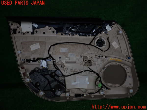 2UPJ-24451234]アルファロメオ・ジュリア(95222)右前ドア内張り 中古_m0003.jpg
