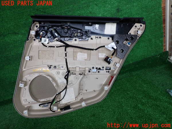 2UPJ-24451324]アルファロメオ・ジュリア(95222)左後ドア内張り 中古_m0003.jpg
