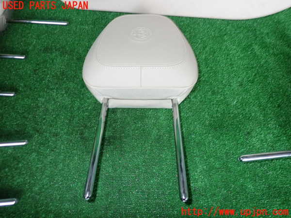 2UPJ-24457070]アルファロメオ・ジュリア(95222)助手席ヘッドレスト 中古_m0001.jpg