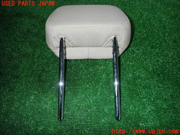 2UPJ-24457150]アルファロメオ・ジュリア(95222)右2列目ヘッドレスト 中古_m0002.jpg
