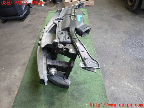 2UPJ-24461041]BMW 325i クーペ(KE25)(E92)コアサポート 中古_m0003.jpg