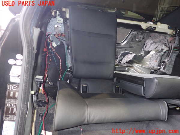 2UPJ-24467145]BMW 325i クーペ(KE25)(E92)右2列目シート 中古_m0001.jpg