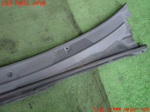 5UPJ-24471190]サニー(FB15)カウルトップ 中古_m0002.jpg