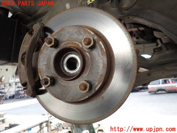 5UPJ-24474295]サニー(FB15)左フロントナックルハブ 中古_m0001.jpg