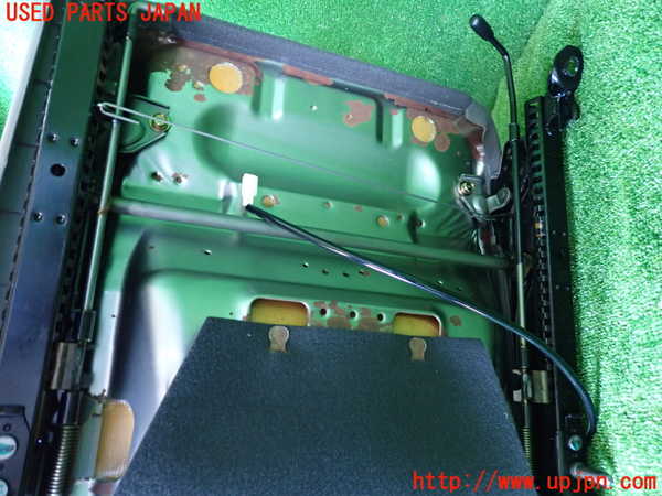 2UPJ-24477035]サニー(FB15)運転席シート 中古_m0005.jpg