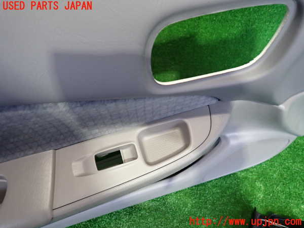 2UPJ-24471264]サニー(FB15)左前ドア内張り 中古_m0003.jpg