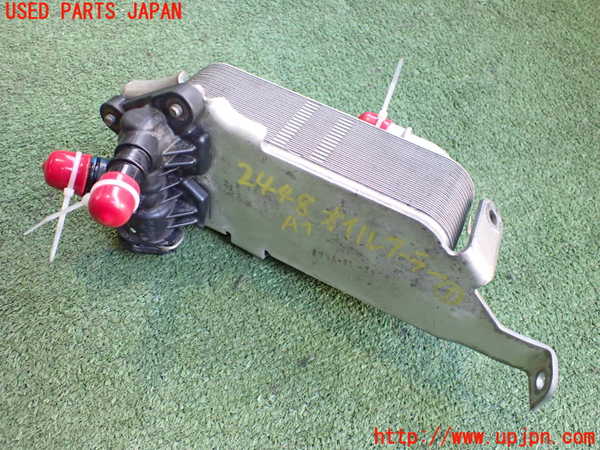 2UPJ-24482481]BMW X3(WX35)(F25)オイルクーラー1 中古_m0001.jpg