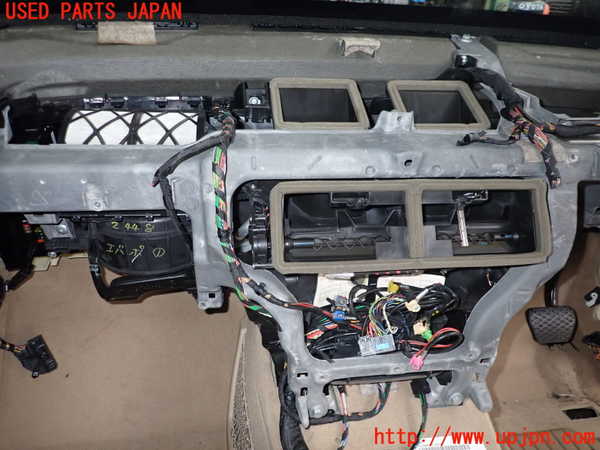 2UPJ-24486081]BMW X3(WX35)(F25)エバポレーター1 中古_m0001.jpg