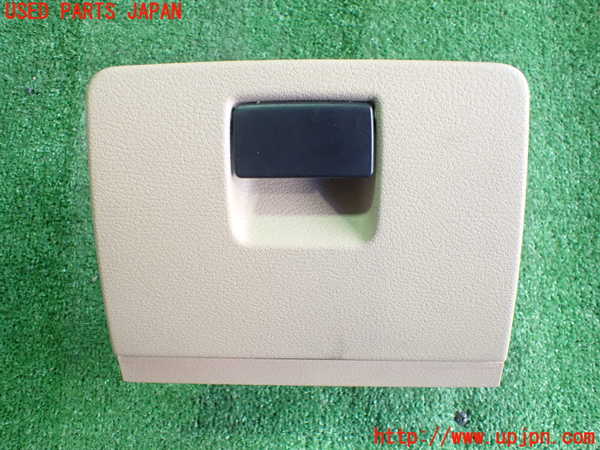 2UPJ-24487841]BMW X3(WX35)(F25)小物入れ1 中古_m0001.jpg