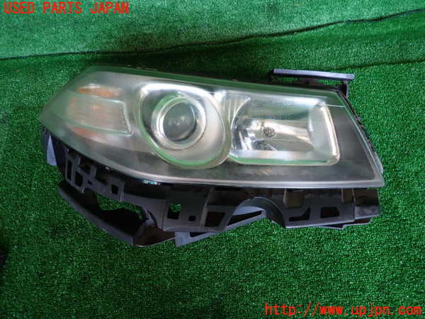 2UPJ-24491130]ルノー・メガーヌ R.S.(ルノー・スポール)(MF4R2)右ヘッドライト HID 中古_m0001.jpg