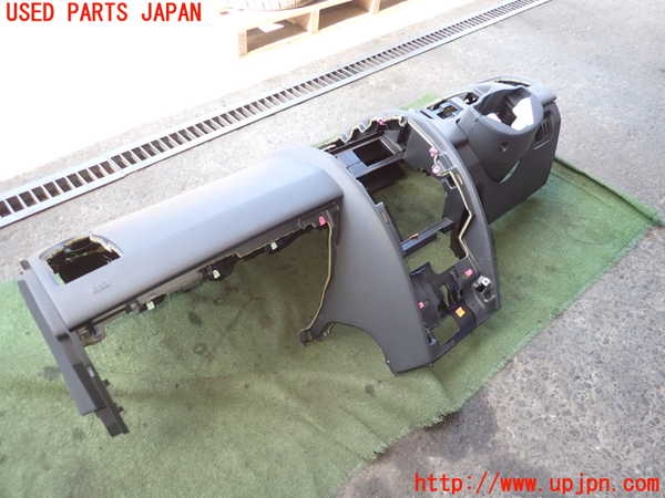 2UPJ-24497505]ルノー・メガーヌ R.S.(ルノー・スポール)(MF4R2)ダッシュボード 中古_m0002.jpg